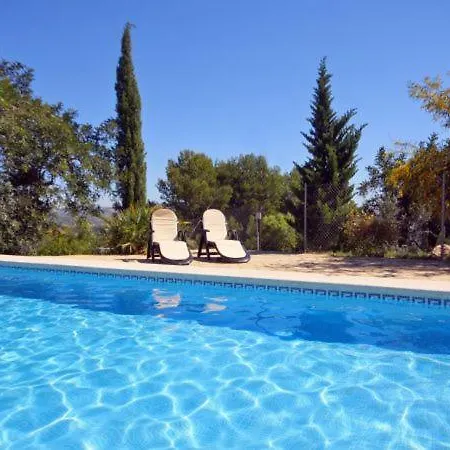 Sleeps 8 Pool 칼페