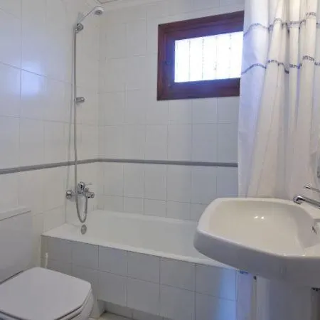 Sleeps 8 Pool *