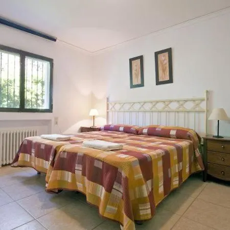 빌라 Sleeps 8 Pool *